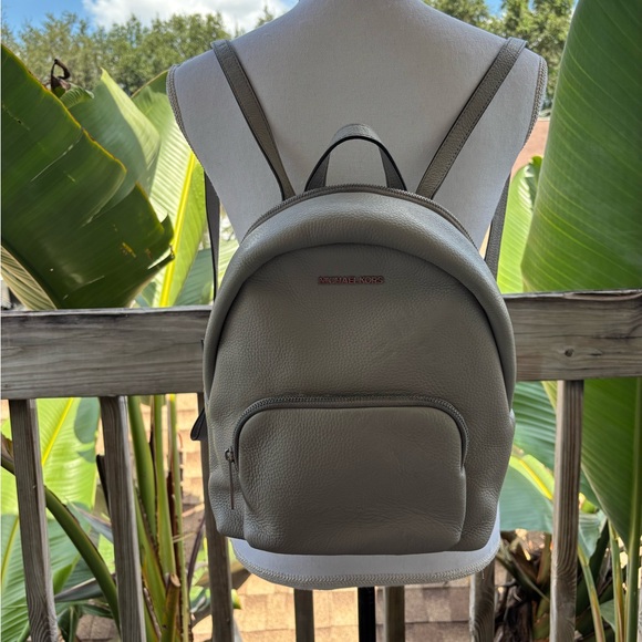 The Michael Kors Erin Medium Women's Backpack in Pearl Grey - Picture 1 of 16